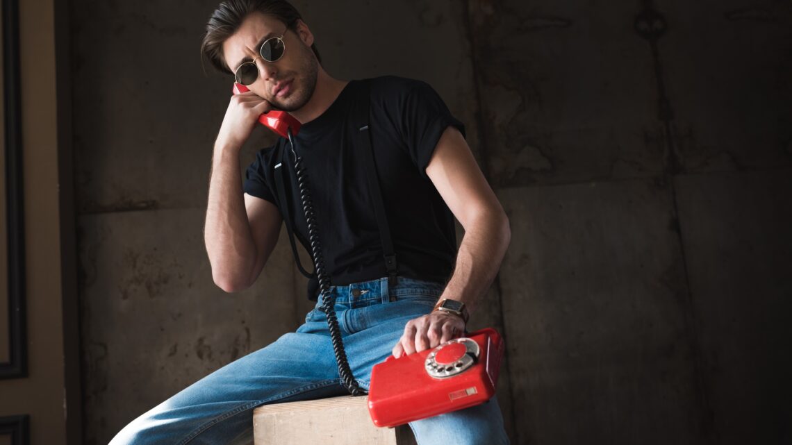 Les astuces pour bien choisir un bomber tshirt de la marque Sacai