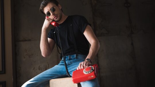 Les astuces pour bien choisir un bomber tshirt de la marque Sacai