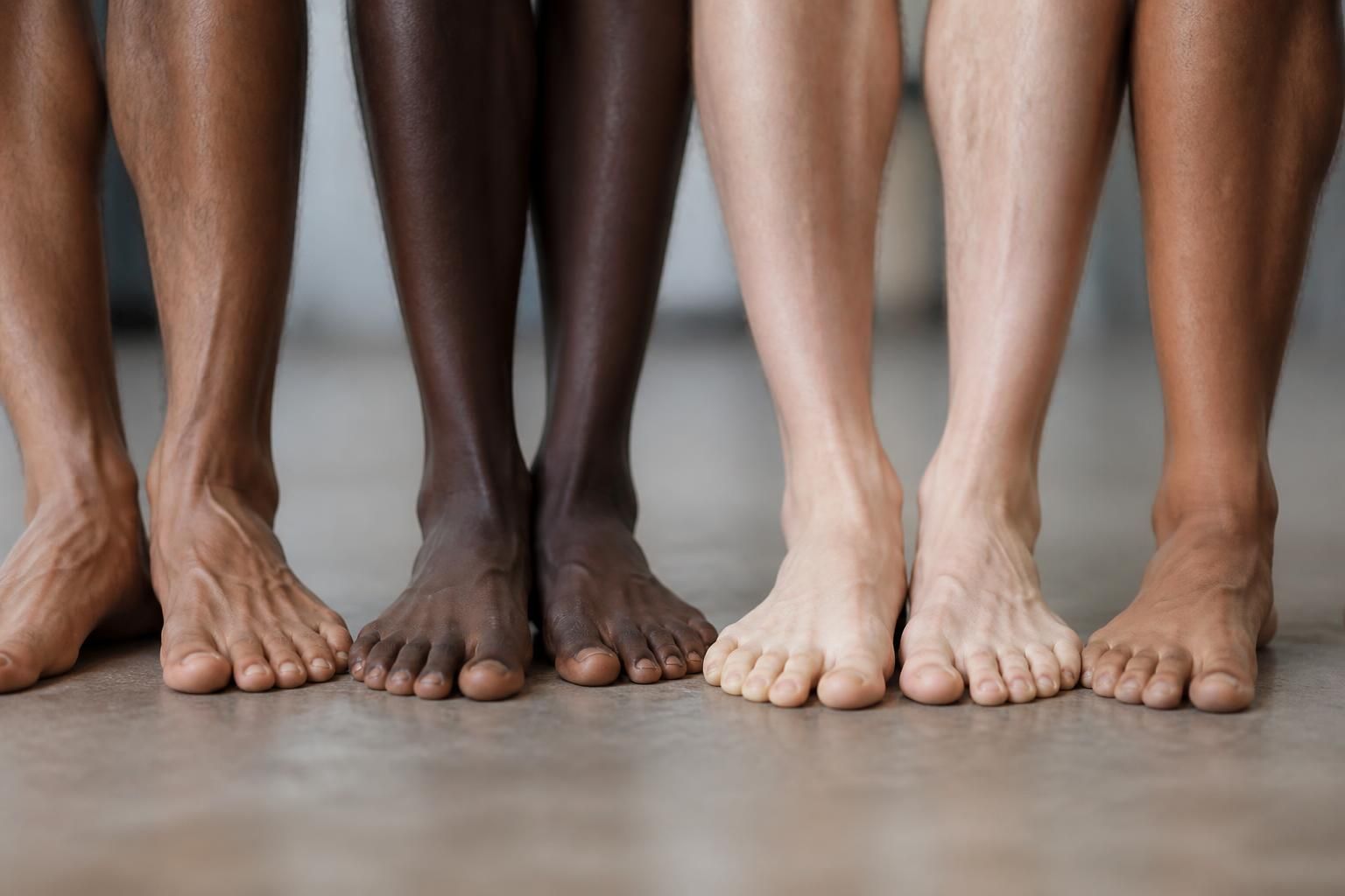 découvrez la moyenne de la taille du pied chez les hommes avec des chiffres surprenants révélés pour mieux comprendre cette donnée fascinante.